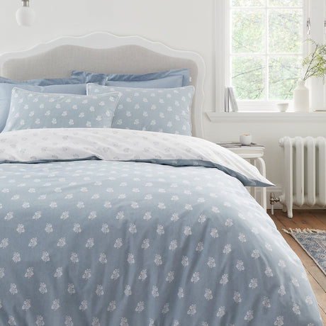 Bianca Esme Floral 200 Thread Count Cotton White/Blue Reversible Duvet Cover Set – Super King - DUVET COVERS - Beattys of Loughrea