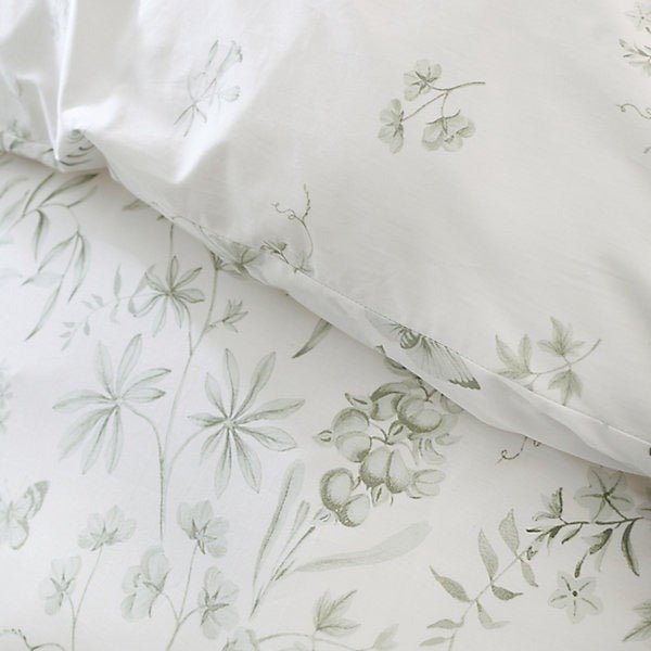 Bianca Thea Floral 200 Thread Count Cotton Green Reversible Duvet Cover Set – Double - DUVET COVERS - Beattys of Loughrea