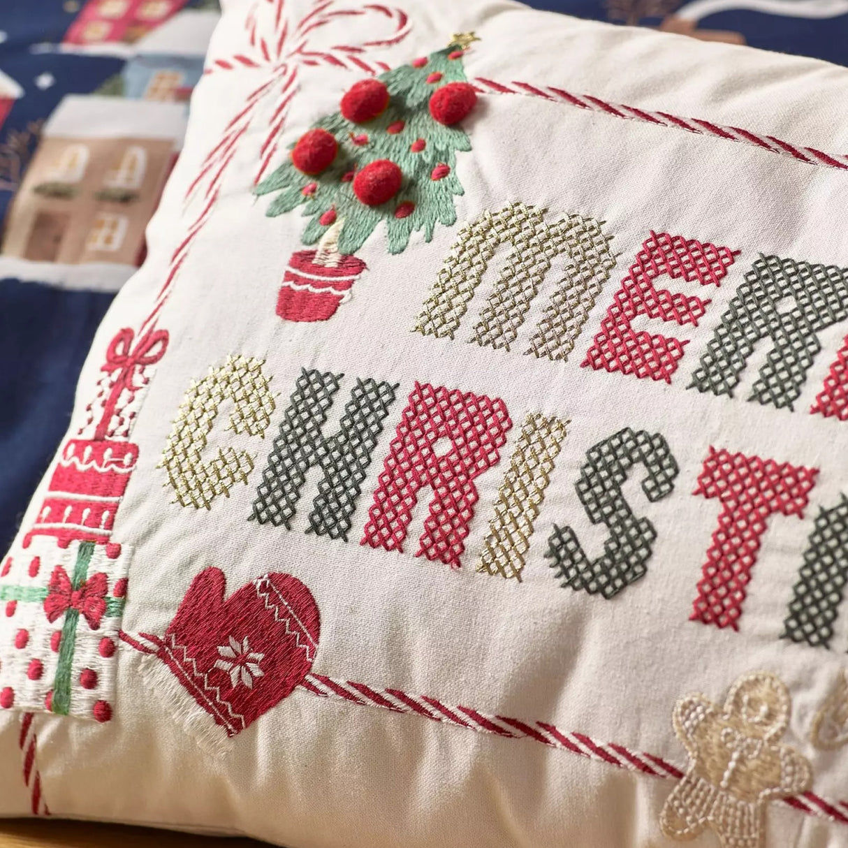 Catherine Lansfield Merry Christmas Filled Cushion – 30x50cm