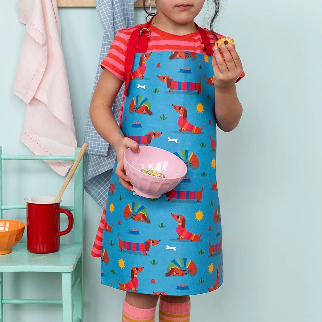 Wipeable Cotton Children's Apron – Sunny Sausage Dog Print - APRON/GLOVE/TEXTILE - Beattys of Loughrea