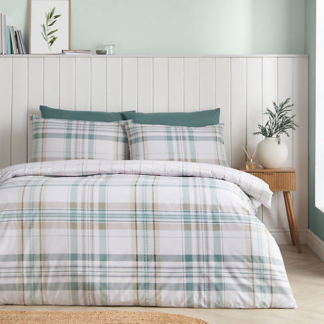 Catherine Lansfield Cartmel Check Reversible King Duvet Cover Set with Pillowcases Soft Green