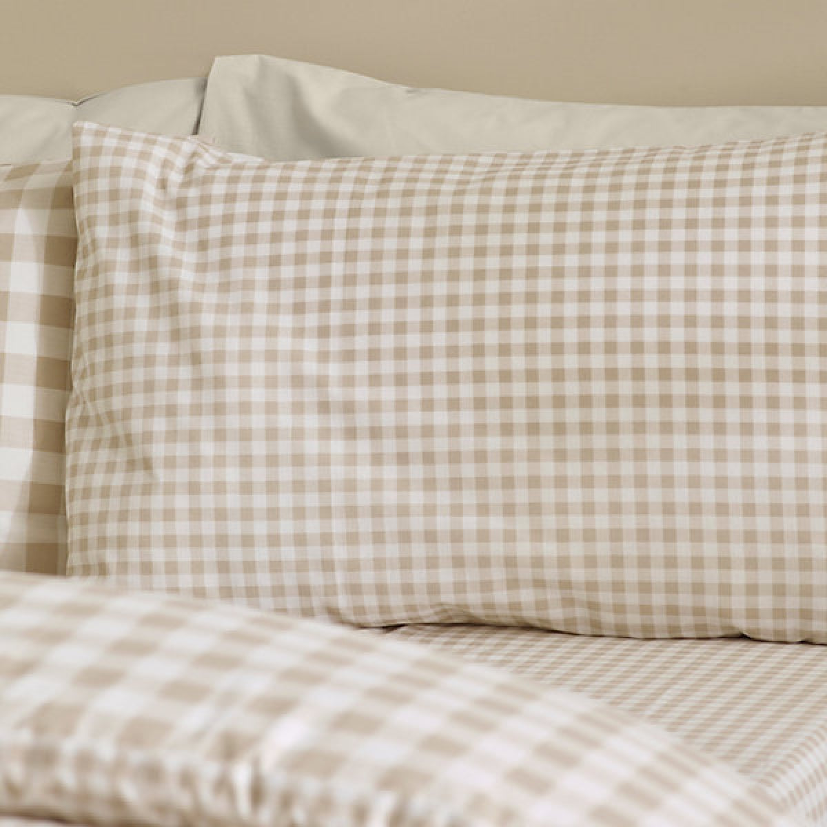 Catherine Lansfield Bamford Gingham Check Reversible Super King Duvet Cover Set with Pillowcases Natural