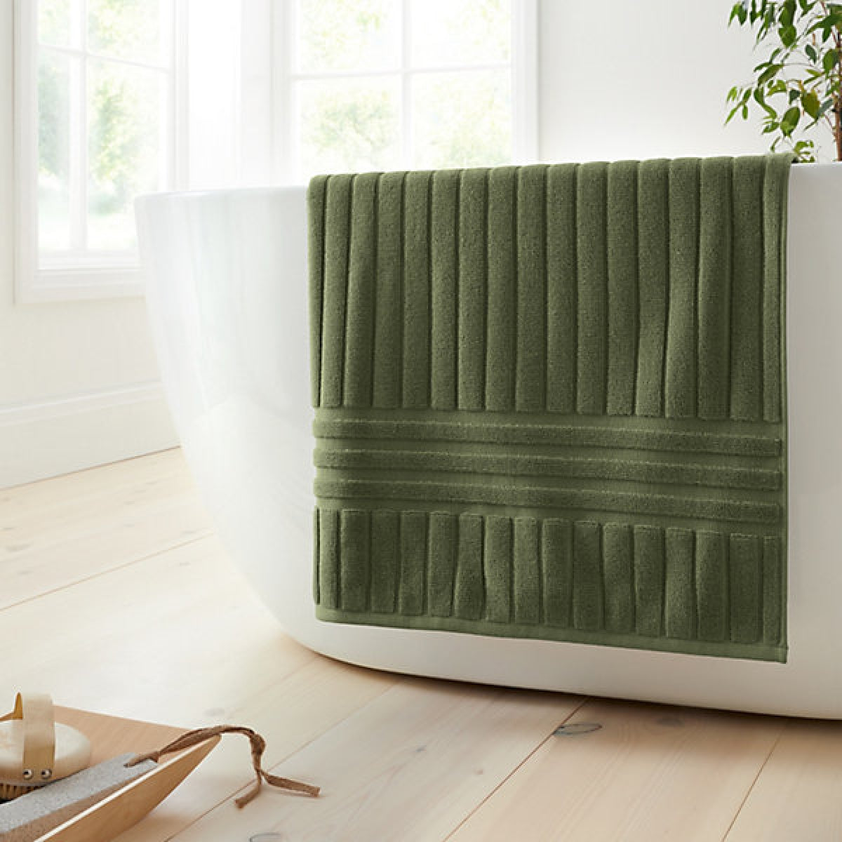 Bianca Hotel Cotton 50 x 90cm Hand Towel Olive Green