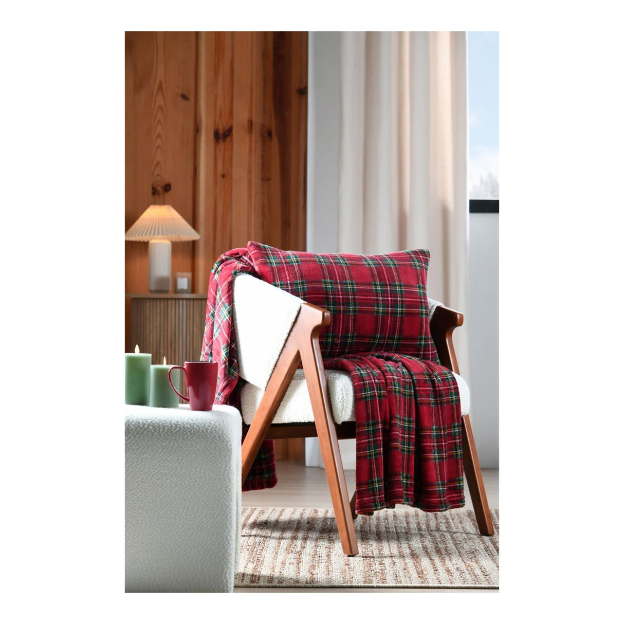 Willis Tartan Throw, Red, 140x200cm - THROWS/BLANKETS - Beattys of Loughrea
