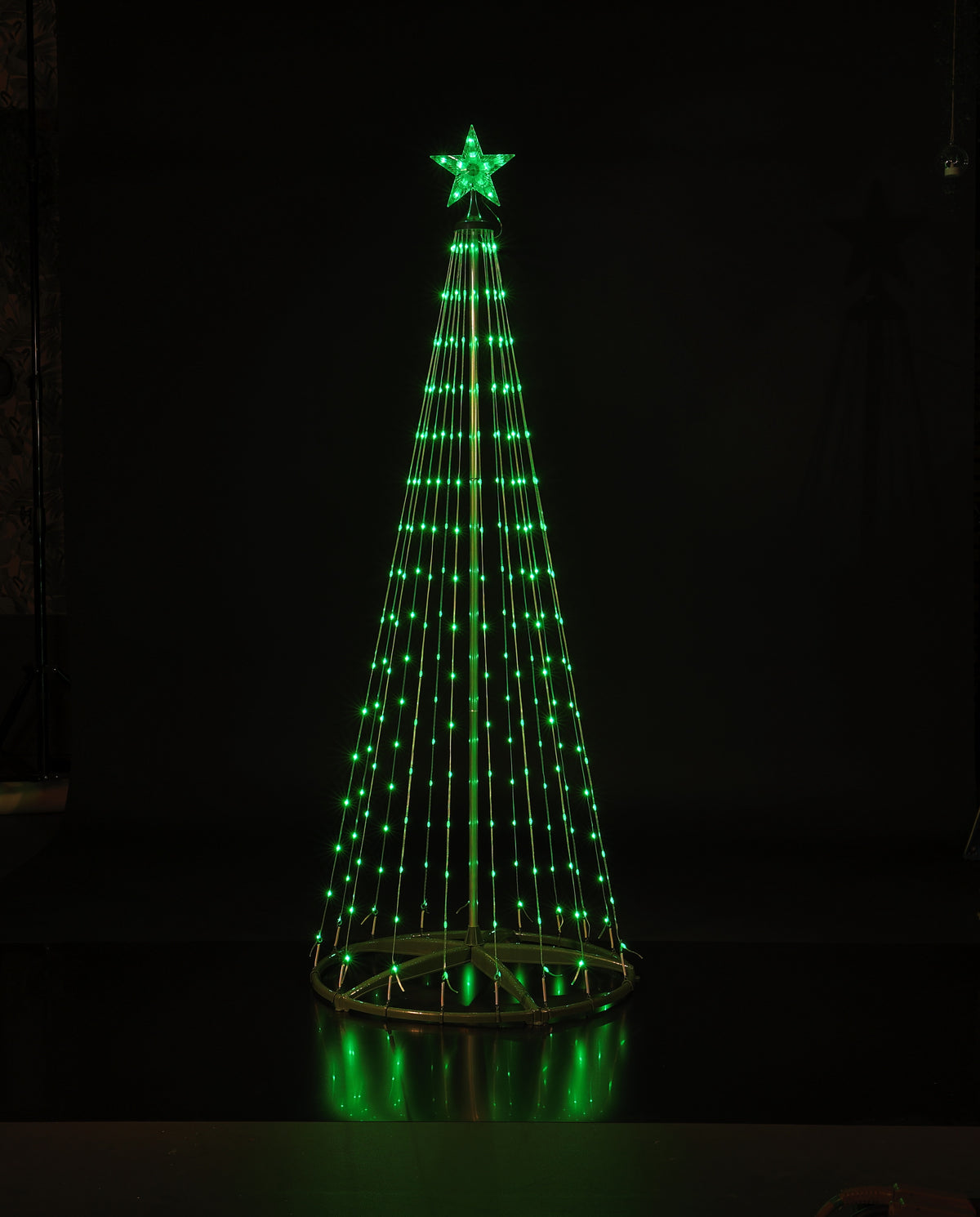 Noma Spectrum 1.8m Remote Control Flexi Wire Tree