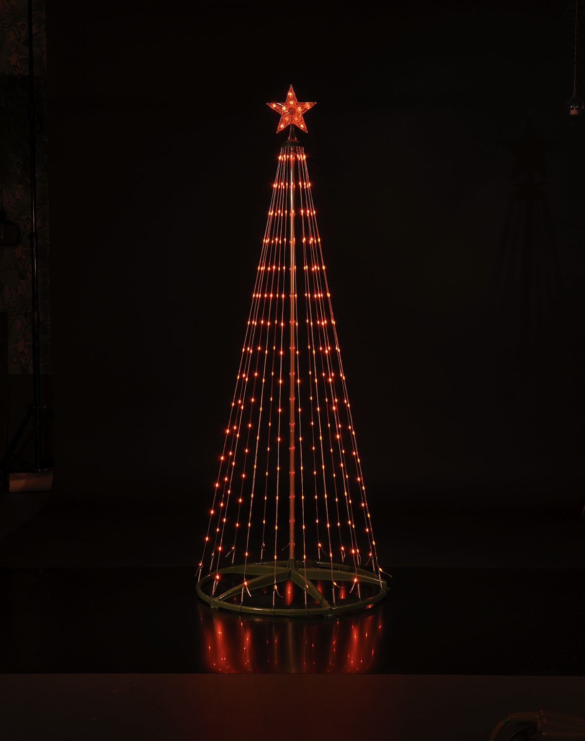 Noma Spectrum 1.8m Remote Control Flexi Wire Tree