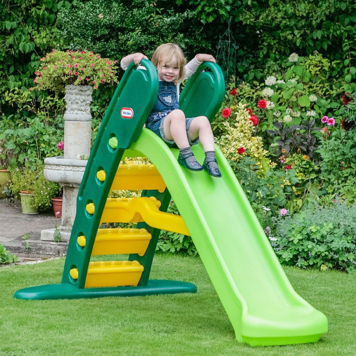 Easy Store Giant Slide: Evergreen - SWINGS/SLIDE OUTDOOR GAMES - Beattys of Loughrea