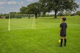 Kickmaster Premier Goal 8Ft - FOOTBALL/NETS/ACCESSORIES - Beattys of Loughrea