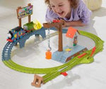 Thomas & Friends Topsy Turvy Paint Delivery Set - FARMS/TRACTORS/BUILDING - Beattys of Loughrea