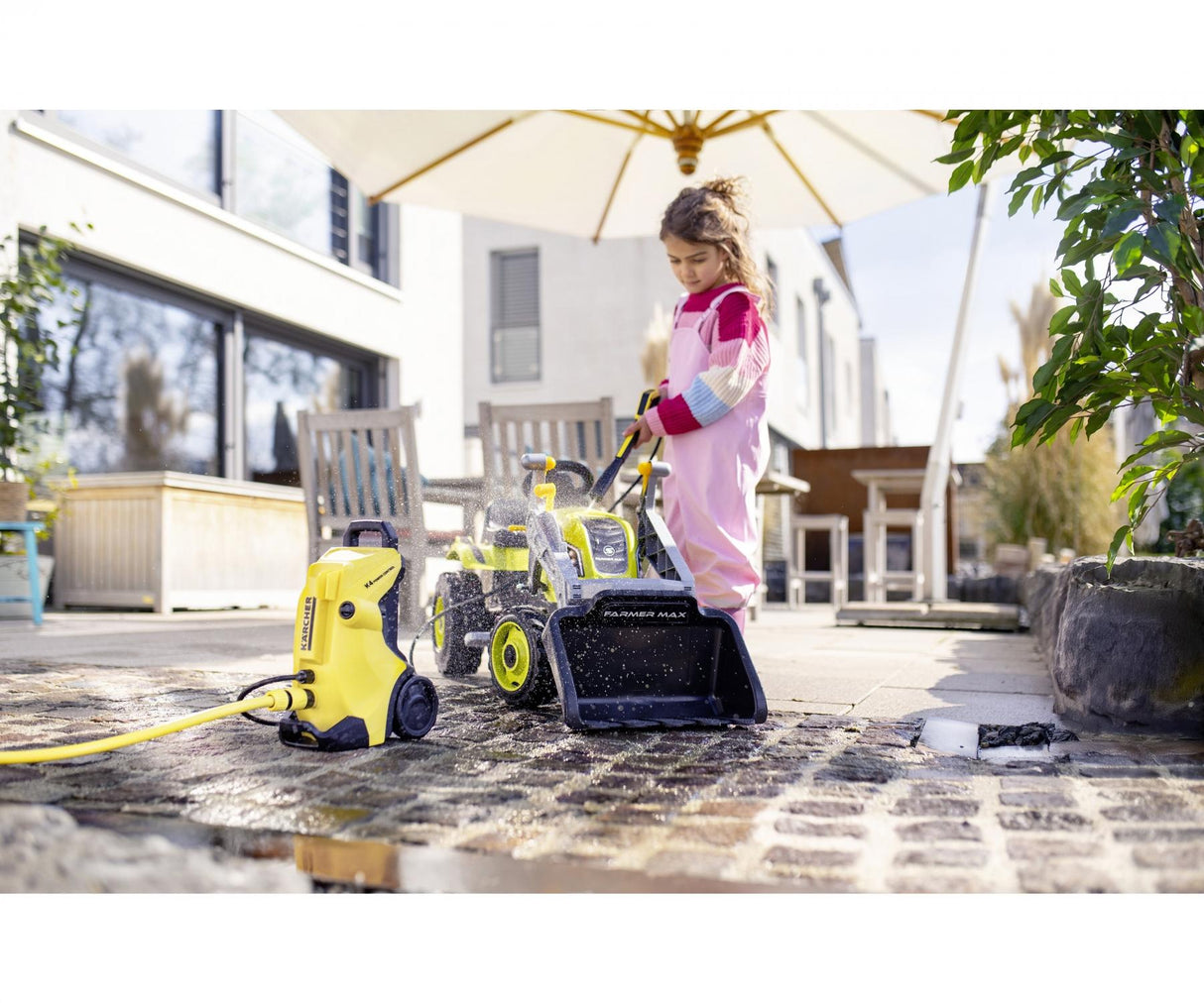 Karcher K4 Toy High Pressure Washer - TOOLS/GUNS - Beattys of Loughrea