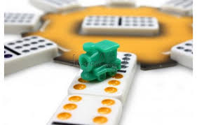 Mexican Train - BOARD GAMES / DVD GAMES - Beattys of Loughrea