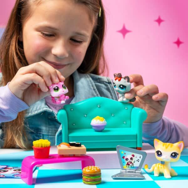 LPS Diner Dash Play Pack - DOLLS - Beattys of Loughrea