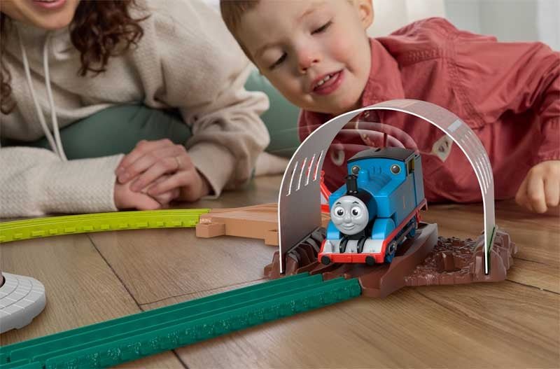 Thomas & Friends Load & Launch Barrel Delivery Set - CARS/GARAGE/TRAINS - Beattys of Loughrea