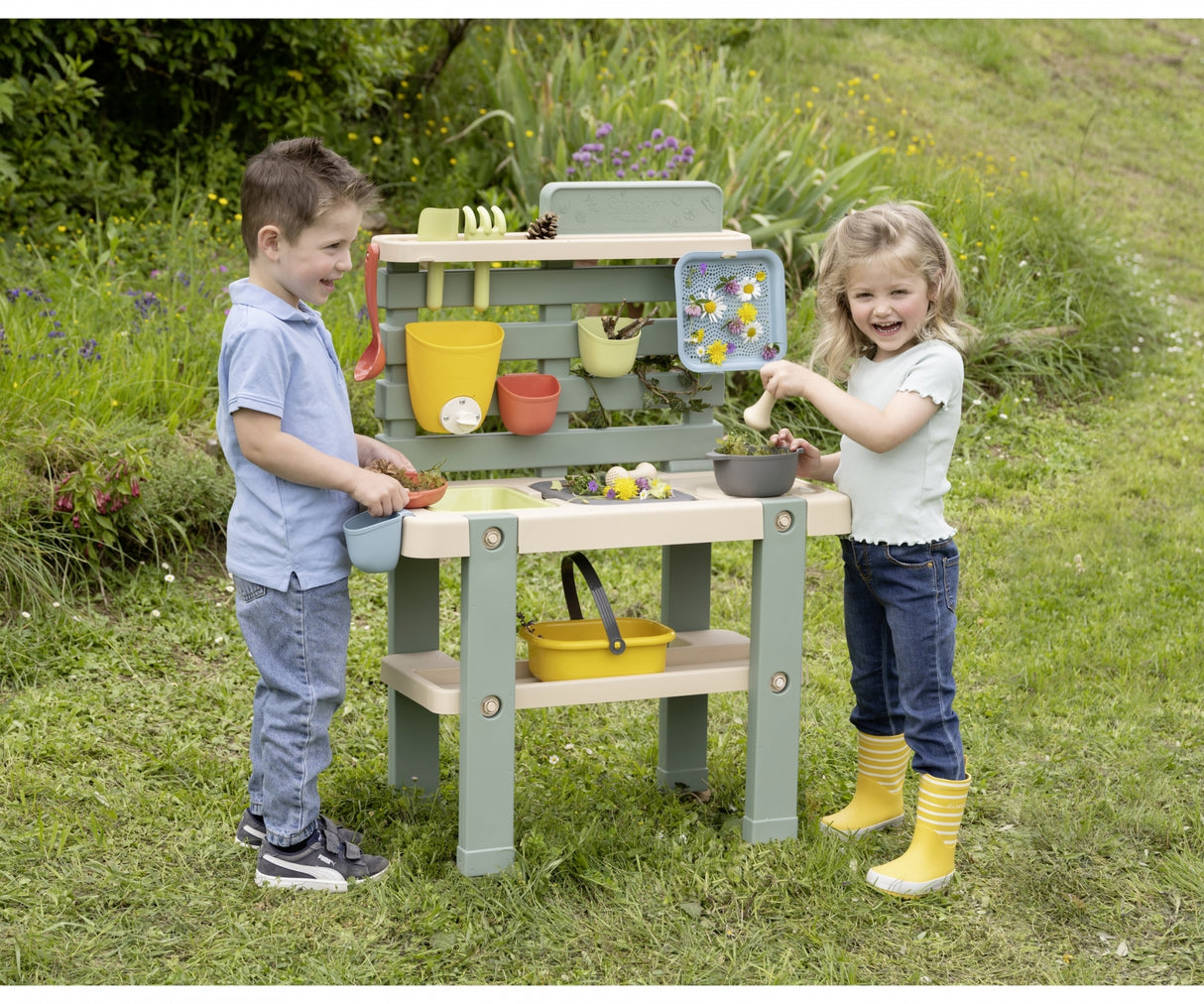 Smoby Life Mud Kitchen - SWINGS/SLIDE OUTDOOR GAMES - Beattys of Loughrea