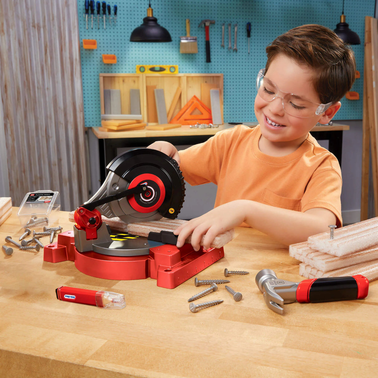 Little Tikes Creative Construction Power Cuts Set - TOOLS/GUNS - Beattys of Loughrea
