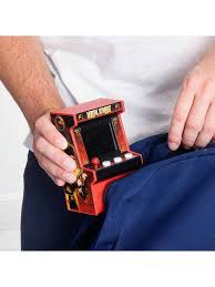 Mortal Kombat - Handheld Arcade Game - HANDGAMES/VIRTUAL PET/FURBY - Beattys of Loughrea