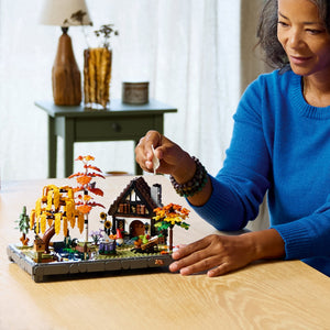 Lego 11372 Autumn Cottage Garden - Beattys of Loughrea | www.beattys.ie