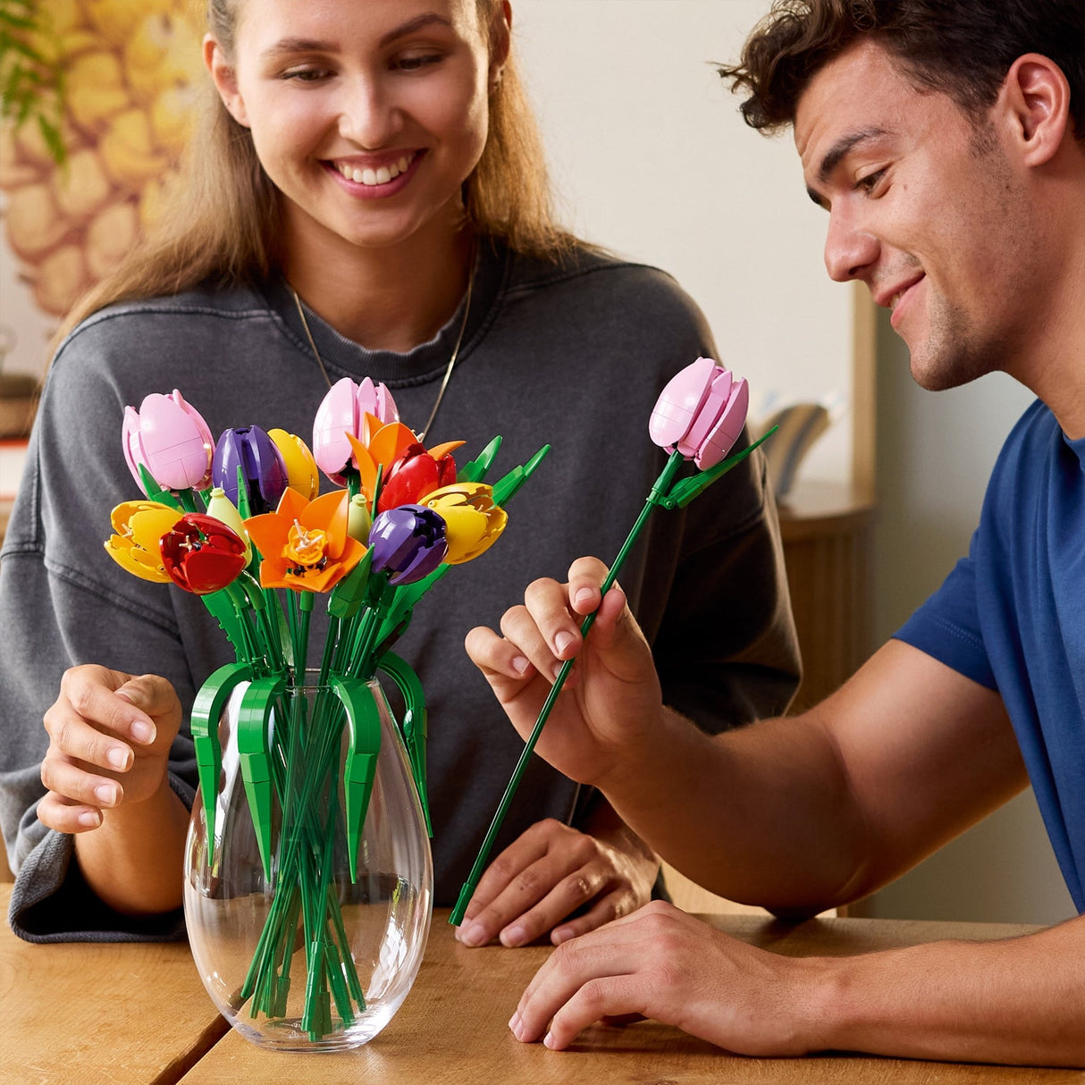 Lego 11501 Tulip Bouquet - Beattys of Loughrea | www.beattys.ie