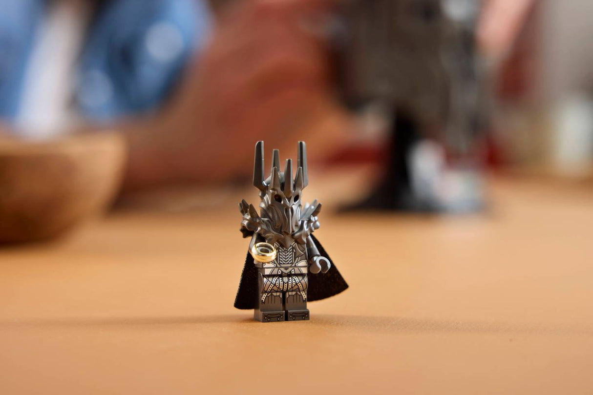 Lego 11373 Icons The Lord of the Rings: Sauron's Helmet - CONSTRUCTION - LEGO/KNEX ETC - Beattys of Loughrea