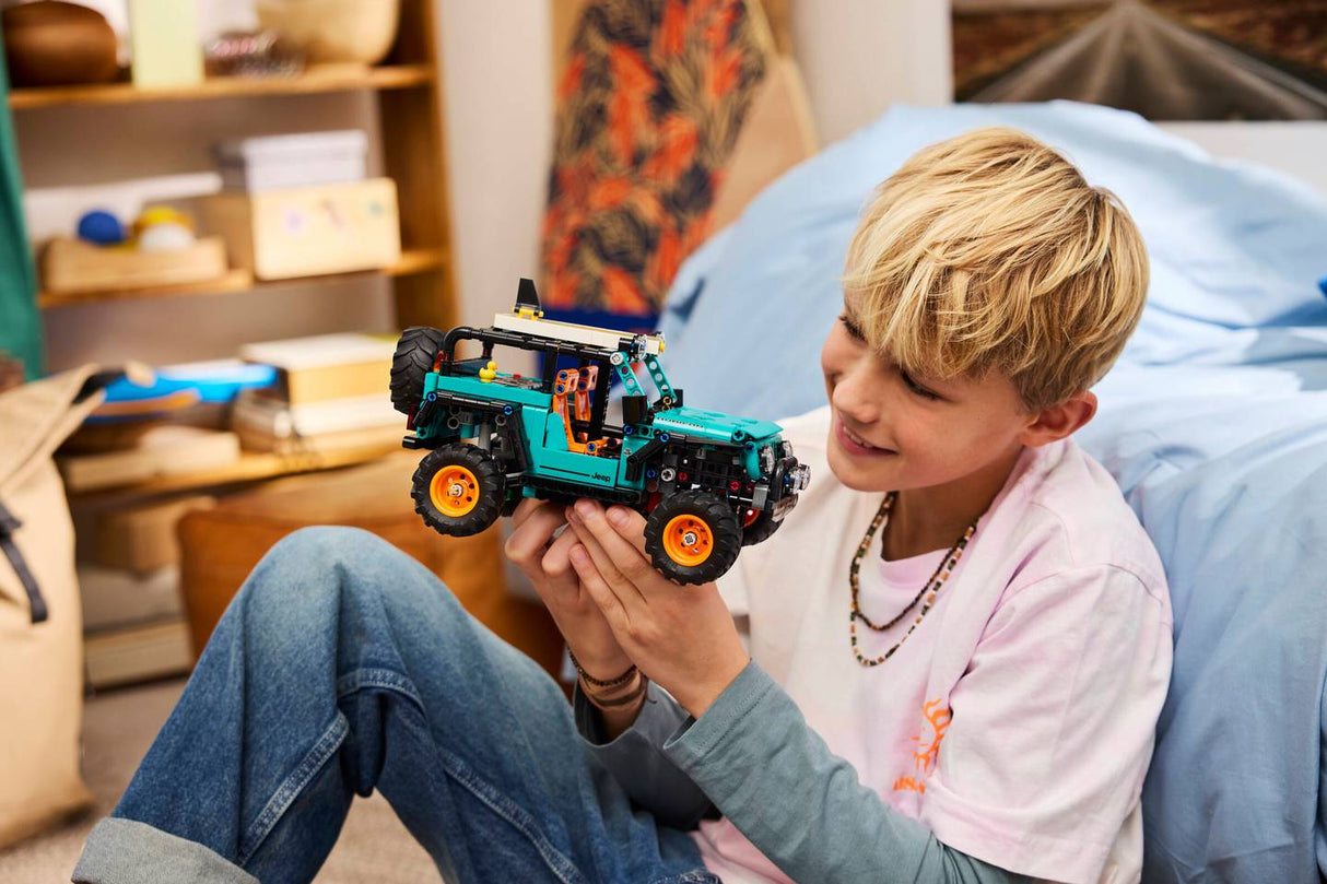 Lego 42227 Technic Jeep Wrangler Rubicon SUV - CONSTRUCTION - LEGO/KNEX ETC - Beattys of Loughrea