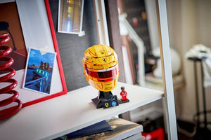 Lego 43022 Scuderia Ferrari HP Lewis Hamilton Helmet - CONSTRUCTION - LEGO/KNEX ETC - Beattys of Loughrea