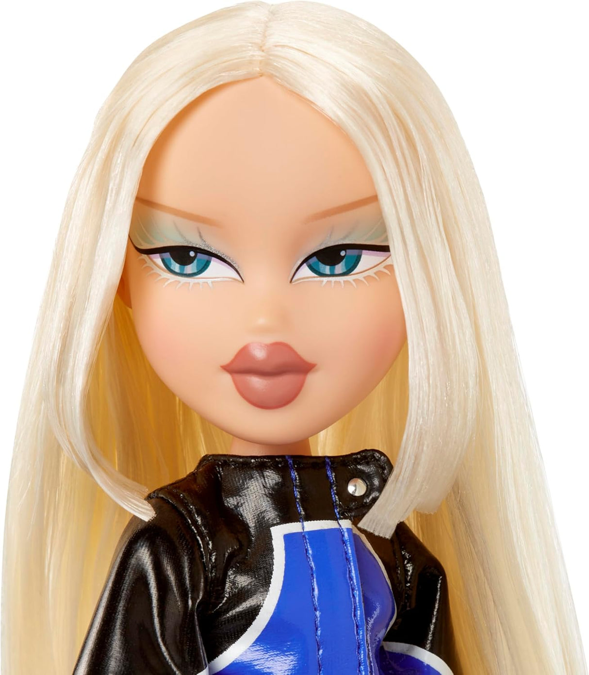 Bratz Scorchin' Cloe Fashion Doll with Accessories - DOLLS - Beattys of Loughrea