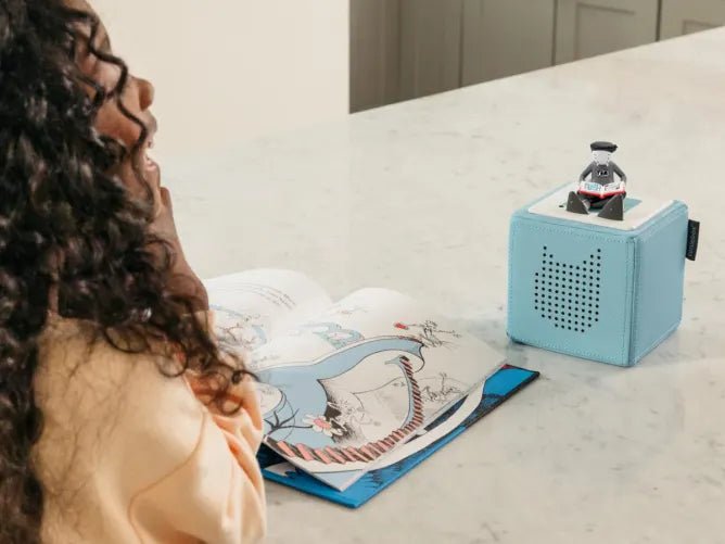 The Brilliant World of Tom Gates Tonie - Tom Gates - DVDS CDS TAPES VIDEOS - Beattys of Loughrea