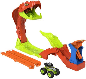 Hot Wheels Monster Trucks Snake Slam Takedown Playset - CARS/GARAGE/TRAINS - Beattys of Loughrea