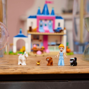 LEGO Disney Cinderella Animal Friends Castle 43283