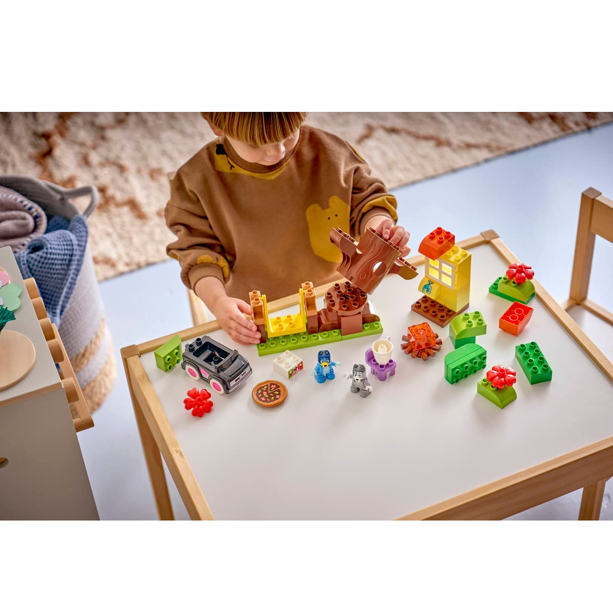 LEGO DUPLO Bluey Pizza Girls With Muffin And Bluey 10469 - CONSTRUCTION - LEGO/KNEX ETC - Beattys of Loughrea