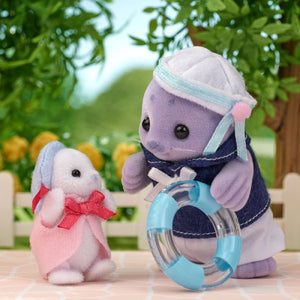 Sylvanian Families Seal Family 5759 - SYLVANIAN / BEANIE BABIES - Beattys of Loughrea