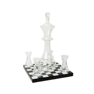 Luxury Chess Decanter Gift Set with Wooden Chessboard & 4 Rook Glasses - DRINKING GLASSES - Beattys of Loughrea
