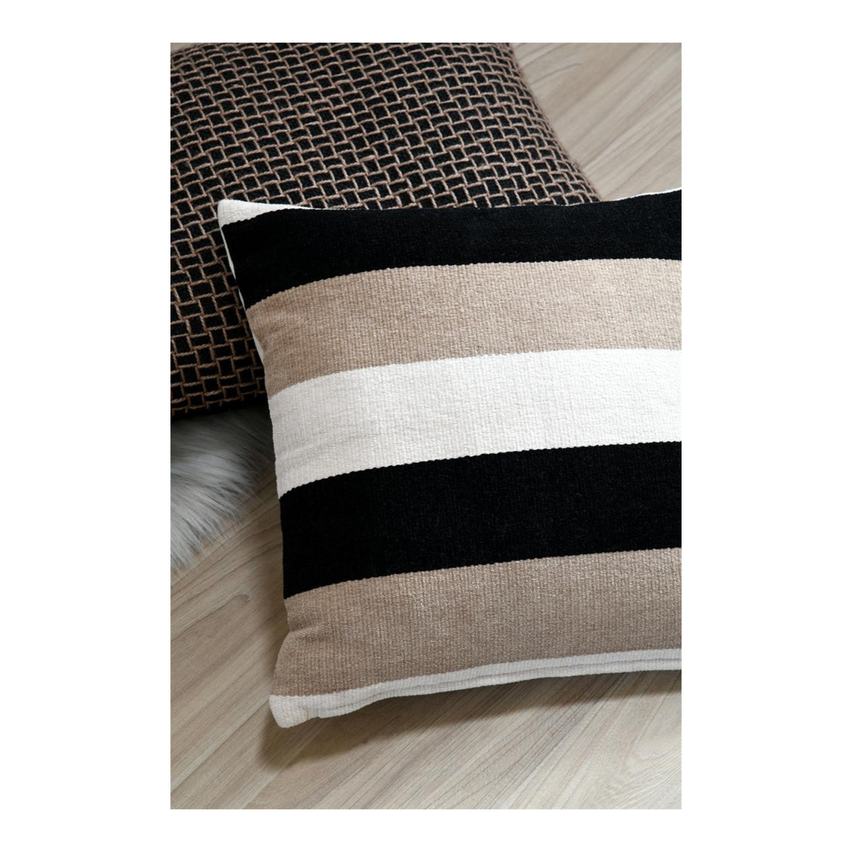 STOF Oslo Cushion, Natural, 45x45cm - CUSHIONS/COVERS - Beattys of Loughrea