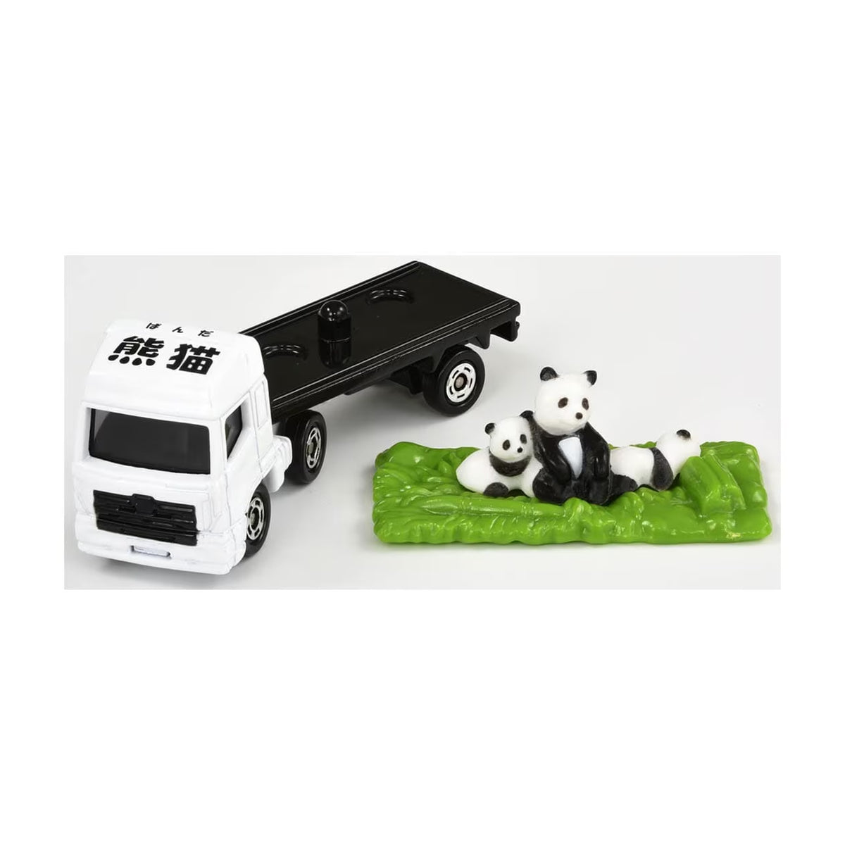 Tomica No.3 Animal Transporter - CARS/GARAGE/TRAINS - Beattys of Loughrea