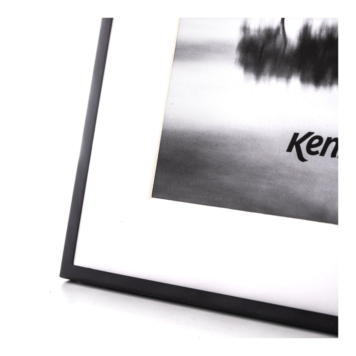 Kenro Avenue Black Photo Frame, 8x6in with 6x4in Mat