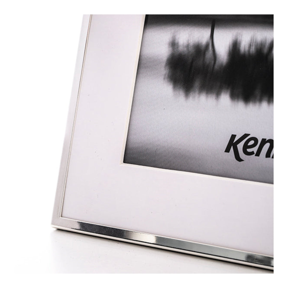Kenro Avenue Silver Plated Photo Frame, 9x7in with 7x5in Mat