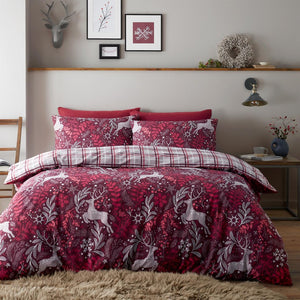WINTER STAGS DUVET SET BURGUNDY DOUBLE PWIND2M