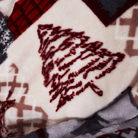 Christmas Patchwork Sherpa Fleece Throw, Red - 130 x 170cm - THROWS/BLANKETS - Beattys of Loughrea