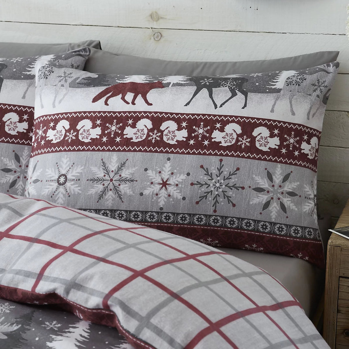 WARM ALASKA DUVET SET BURGUNDY DOUBLE MWARD2G