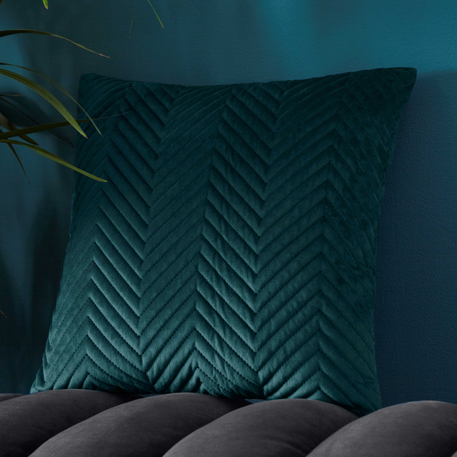 PINSONIC FILLED CUSHION TEAL 43X43CMS XPINVEL43CF