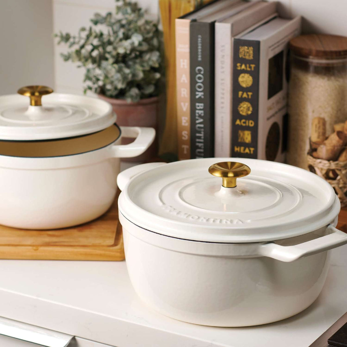 Tramontina 26cm Cast Iron Enamel Casserole, Latte
