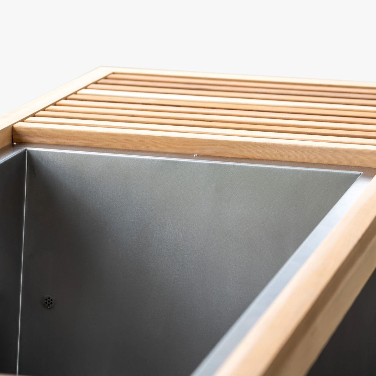 Tribe Ultra Ice Bath, Stainless Steel and Canadian Red Cedar - HOME GYM / SAUNA/ ICE BATHS - Beattys of Loughrea
