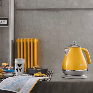De’Longhi Icona Capitals Kettle – New York Yellow (KBOC3001.Y) - KETTLES - Beattys of Loughrea