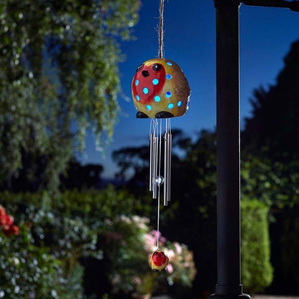 Robin Wind Chime - GARDEN ORNAMENTS INCL SOLAR - Beattys of Loughrea