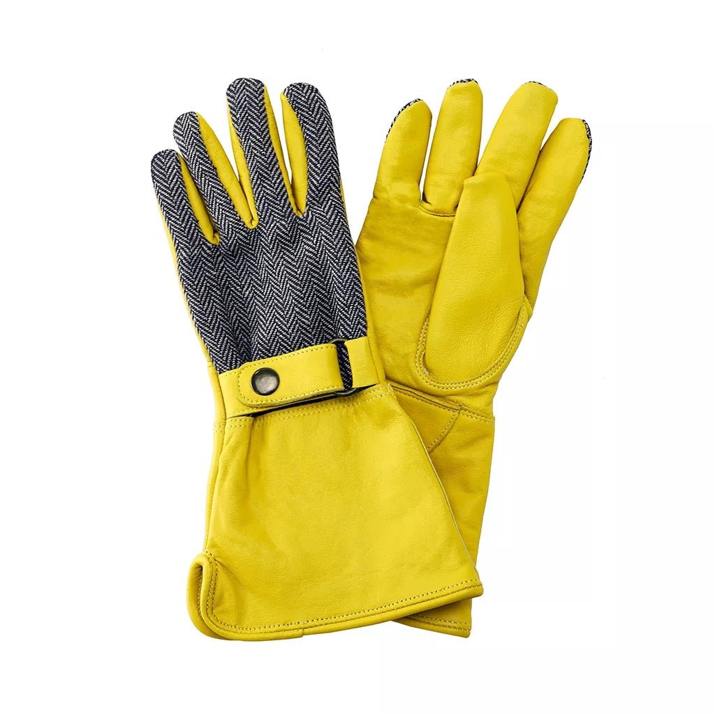 Kent & Stowe Leather Gauntlet Gardening Gloves - Medium - GARDEN GLOVES ,APRONS, KNEE PADS, GARDEN PEGS - Beattys of Loughrea
