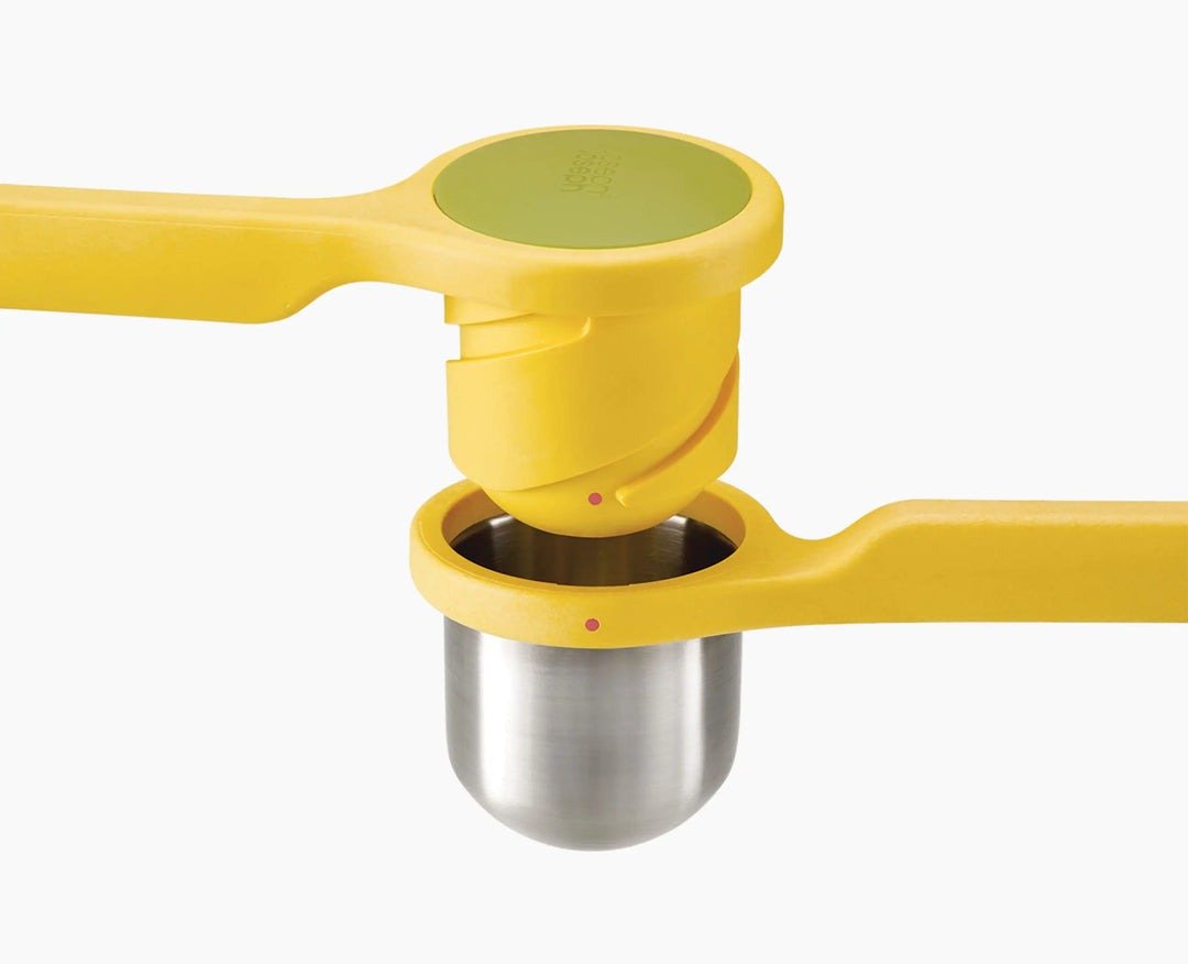 Joseph Joseph Helix Yellow Citrus Juicer - KITCHEN HAND TOOLS - Beattys of Loughrea