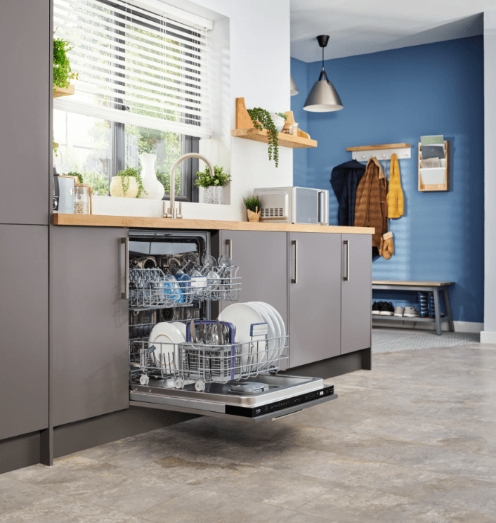 Beko 16 Place Integrated Dishwasher with Fast45 | BDIN38640F - INTEG DISHWASHER - Beattys of Loughrea