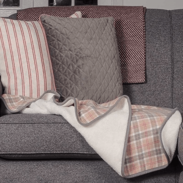 County Comforter 70 x 100cm Pet Blanket - PET BLANKET CUSHIONS COATS - Beattys of Loughrea