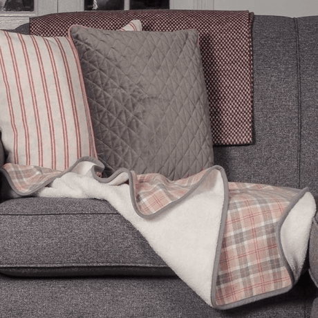 County Comforter 70 x 100cm Pet Blanket - PET BLANKET CUSHIONS COATS - Beattys of Loughrea