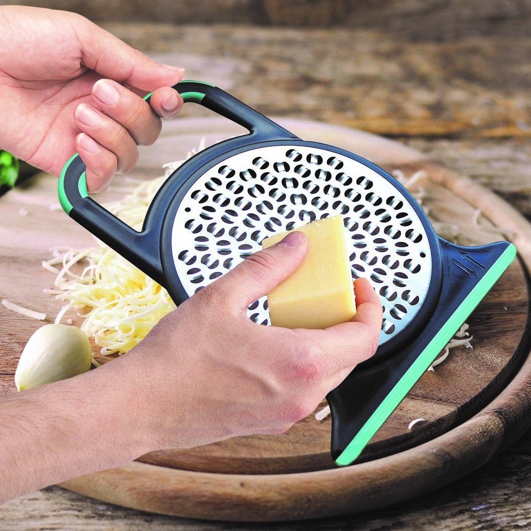 Creative Products Rota Grate - GARDEN HOE/RAKE/HANDLE/HAND TOOL - Beattys of Loughrea